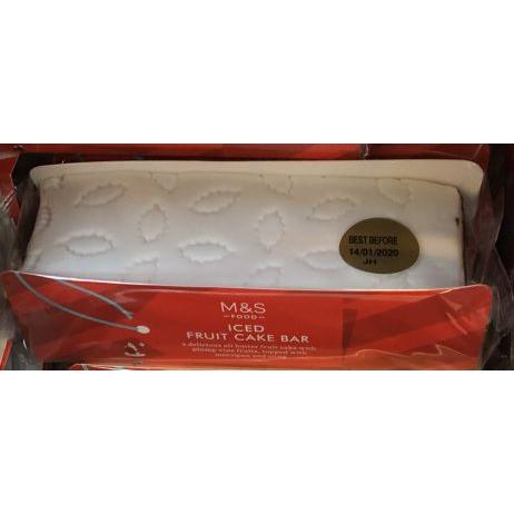 X M&S Top Iced Cake Bar 12 x  384339